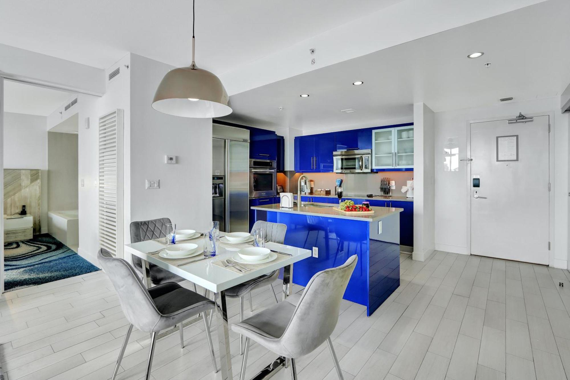 Nautica - Ocean View & Rooftop Pools! By Newman Hospitality